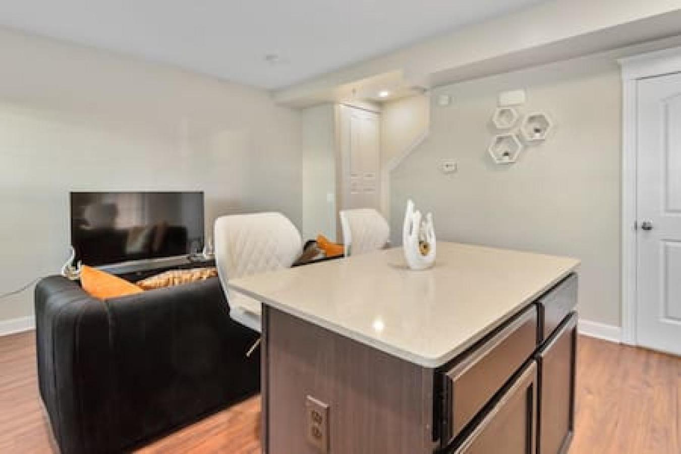 דירות דטרויט Corporate Housing Mgm מראה חיצוני תמונה